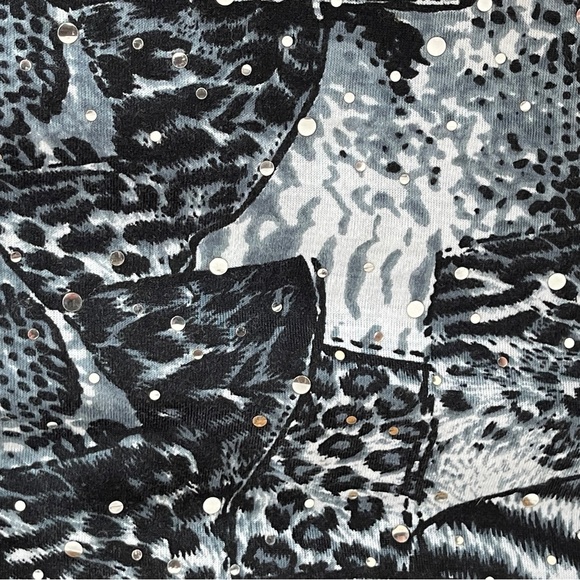 Infinity Scarf Blingy Animal Print Black & White - Picture 2 of 4